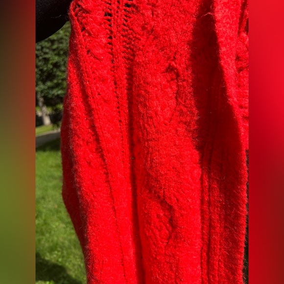 🧶Oversized Thick Soft Coral-Red Cable Knit Wool Blend Scarf | J. Crew 15” x 78” - Picture 12 of 17